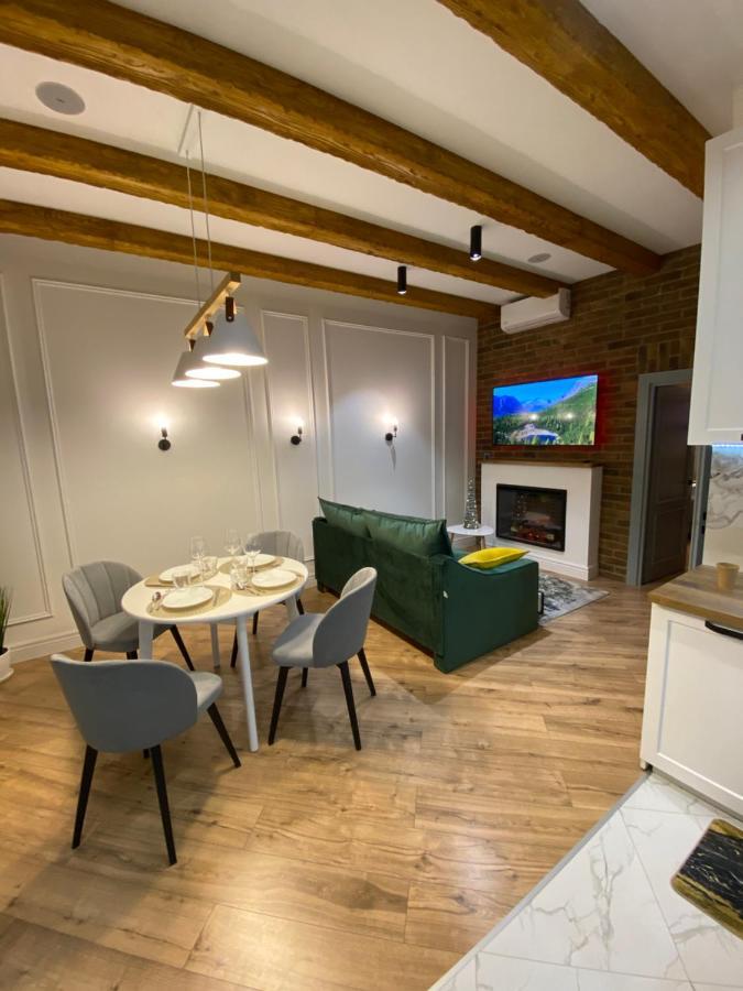 Lion's Gate Apartment Lviv
